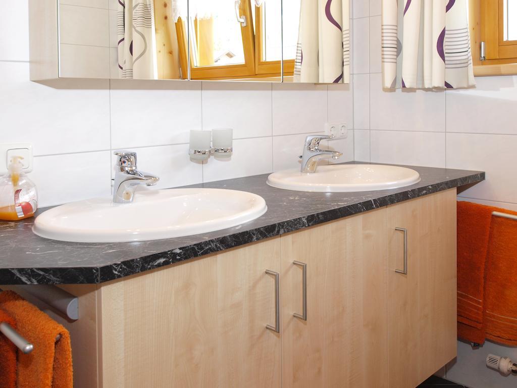 Ferienbauernhof Moosbrugger Apartment Шопернау Стая снимка